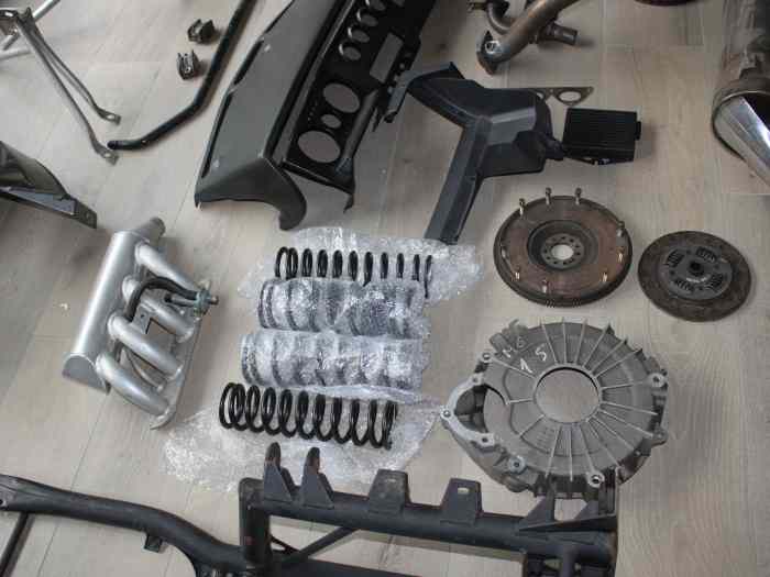 Peugeot 205 Turbo 16 parts 4