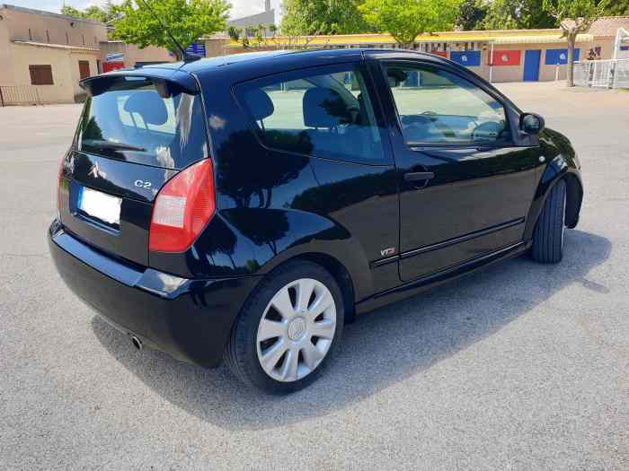 Citroën C2 1.6 VTS 125ch Noire, 93400 Km 3