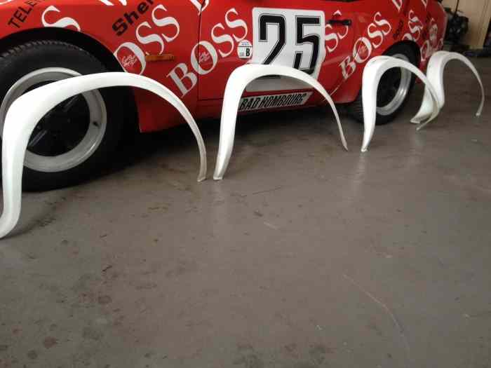 extension aile polyester porsche 924 g...