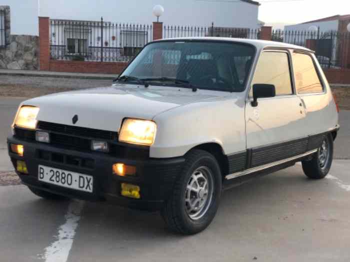 Renault 5 TS eligible pour Rallye Monte-Carlo historique 1