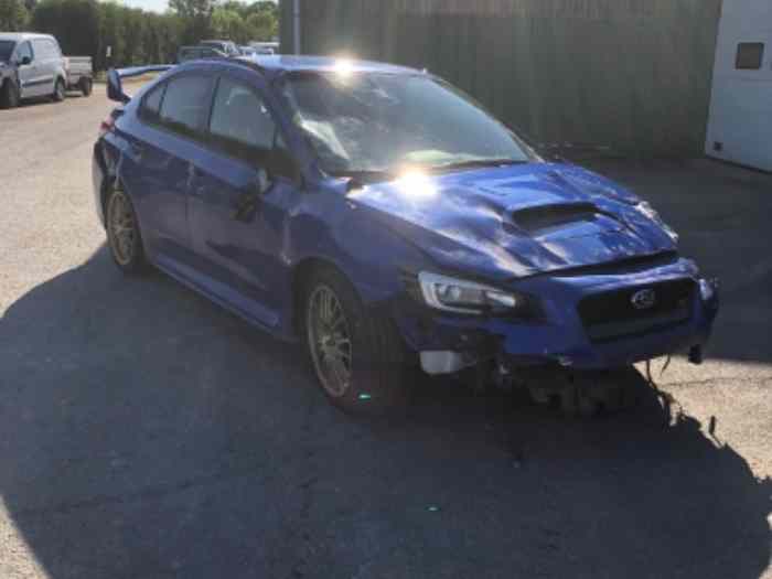 Subaru WRX Sti 12 accidenté 0