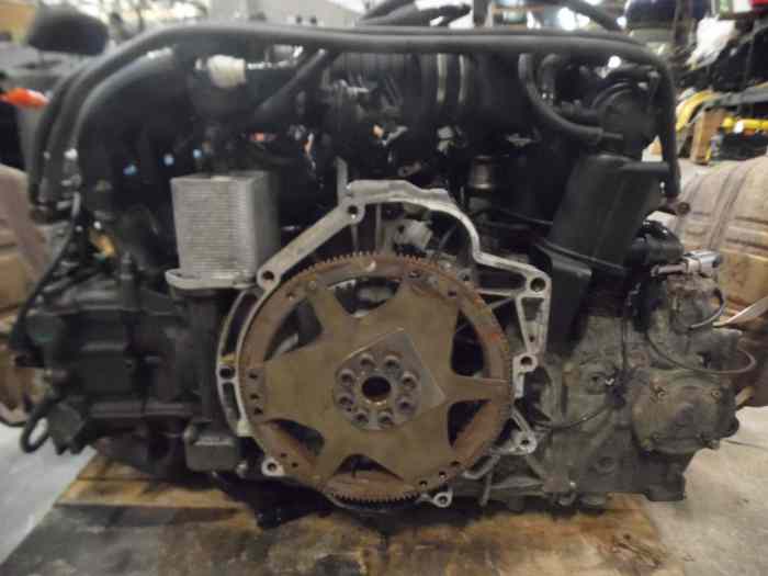 MOTEUR 3,4 M9604 PORSCHE 996 1