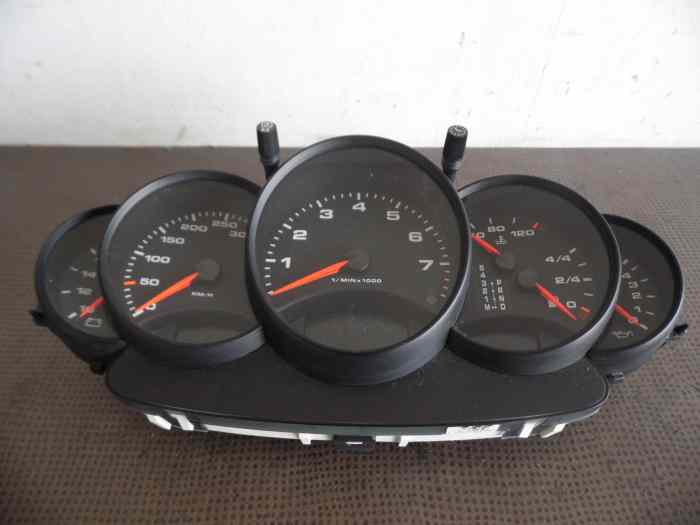 BLOC COMPTEUR 9966411160370C PORSCHE 996 3,4 TIPTRONIC 0