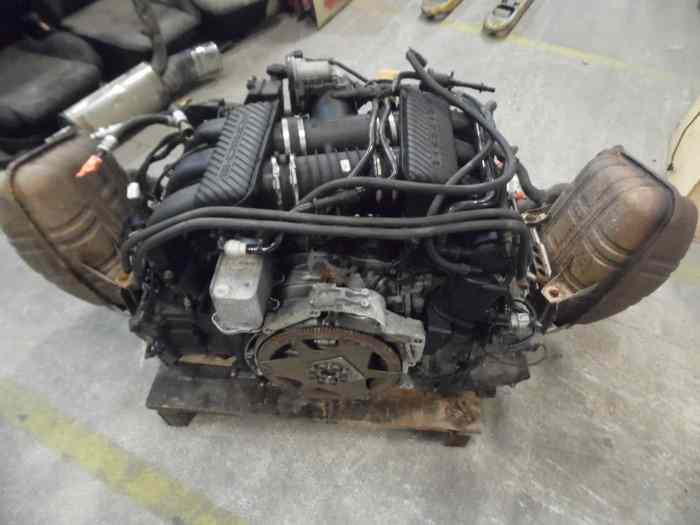 MOTEUR 3,4 M9604 PORSCHE 996 0