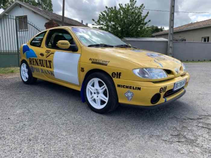 Megane 2.0 16v VHRS régularité montée historique 2