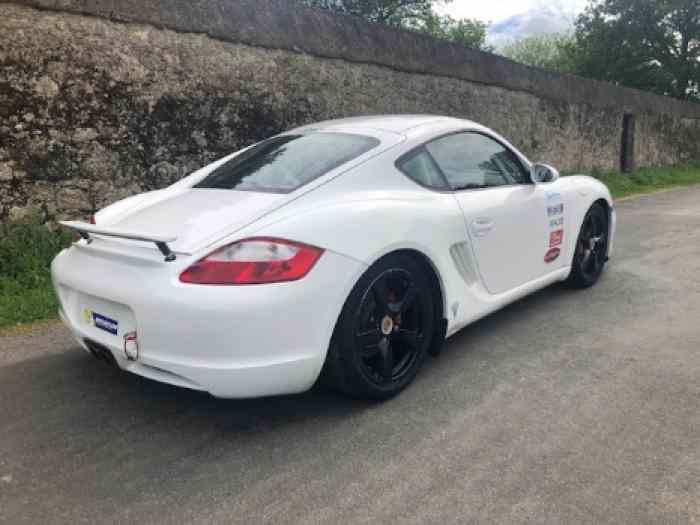 Porsche Cayman CUP 3