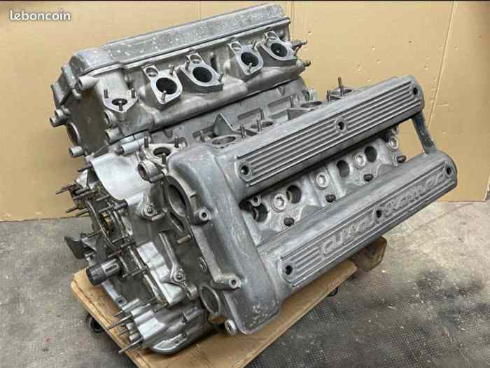 moteur v8 alfa romeo montreal alfa 33