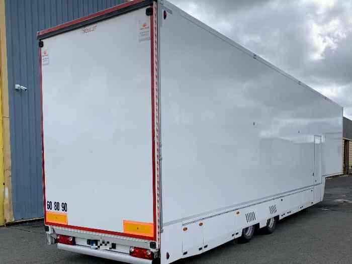 SEMI REMORQUE PORTE VOITURES 4 PLACES 8 COUCHETTES AVEC HAYON A COLONNE pièces et voitures