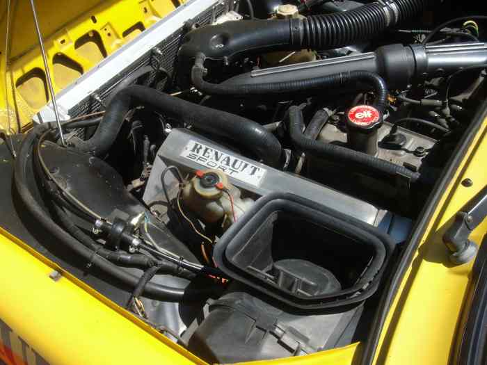 Renault 5 Calberson 1