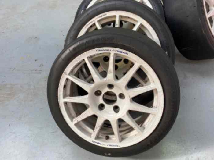 Lot de 6 jantes speedline corse en 17 pouces 1