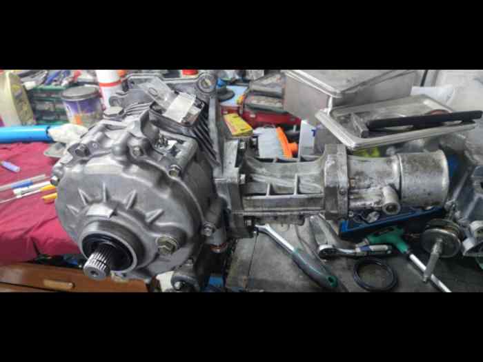 Transfer Case Lancer Evo 8 pièces et voitures de course à vendre, de rallye et de circuit.