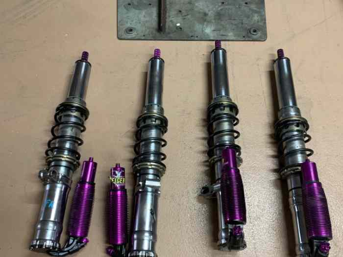LOT DE PIECES FIESTA WRC 2