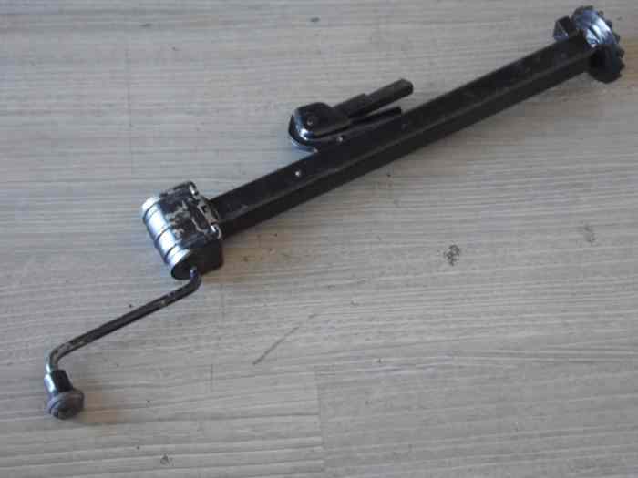 CRIC 110D100 FIAT 500 & 126 4
