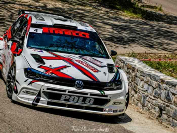 WV Polo R5