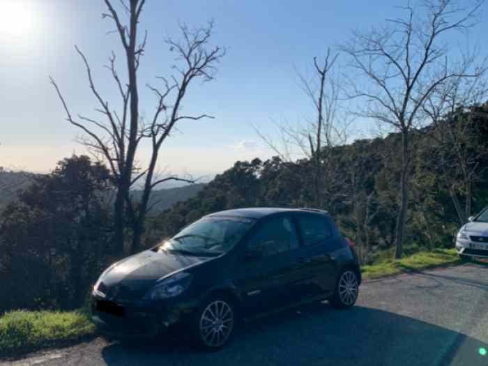 CLIO 3 RS 5