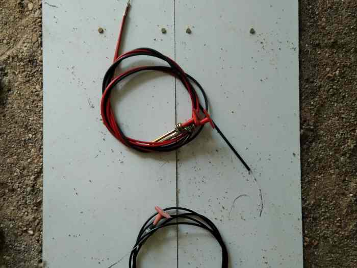 lot de 4 tirettes + cables pour extincteur et coupe circuit 1