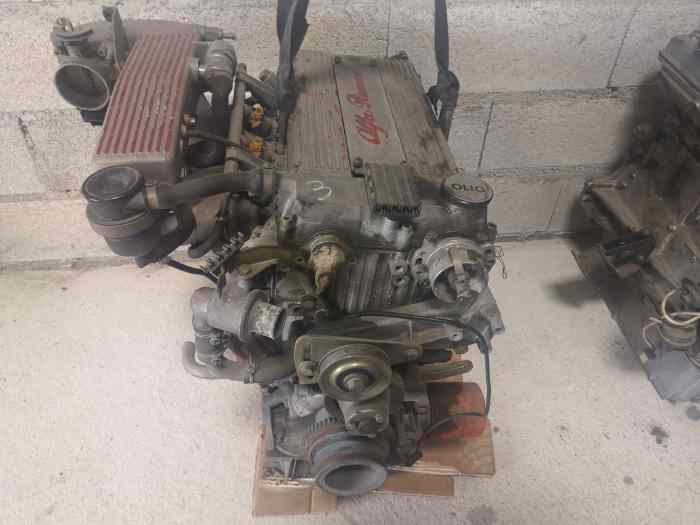 Moteur ALFA ROMEO 75 twin spark 1