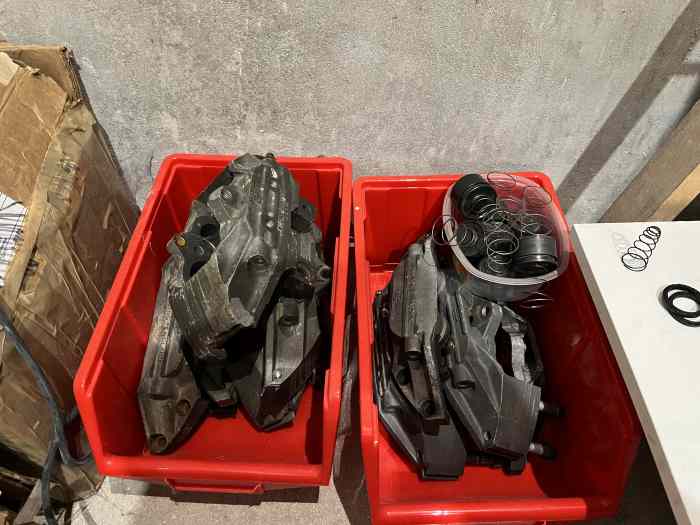 RECHERCHE ETRIERS CP3307 HS EN L ETAT ...
