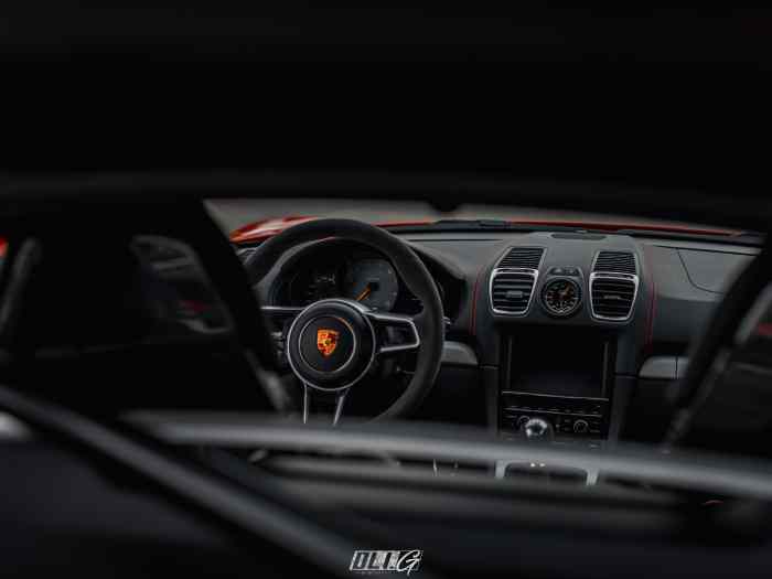 Porsche Cayman 981 GT4 3
