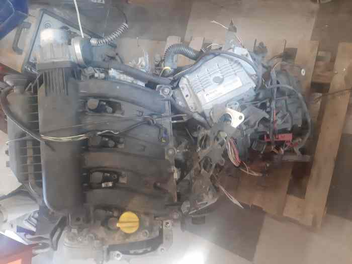 Moteur/ boite renault F4K 1