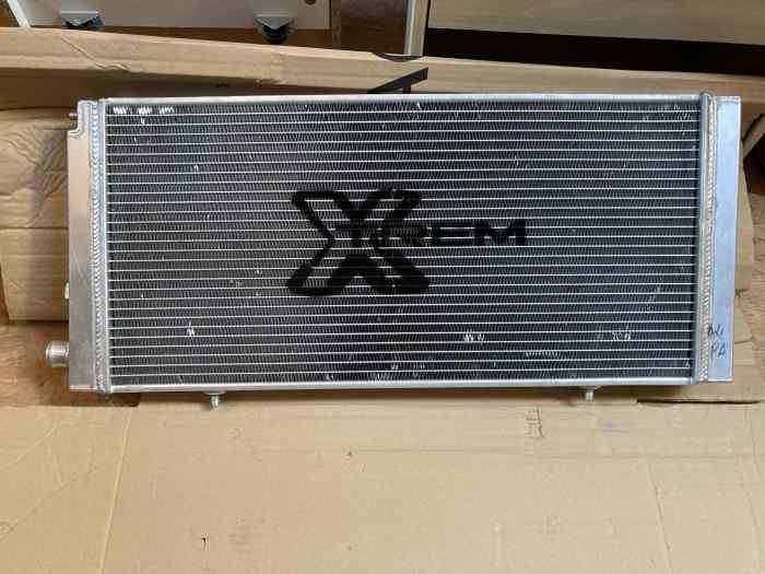 Radiateur alu gros volume 205 GTI 0