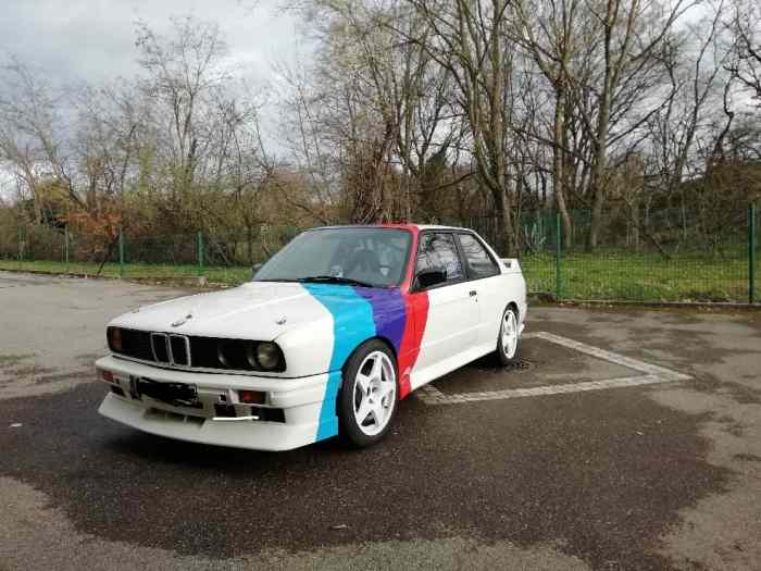 BMW M3 E30 0