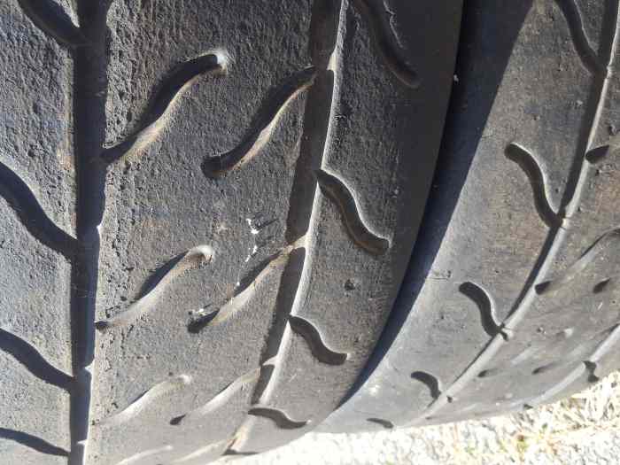 2 pneus Hankook t71 en190/625-17 0