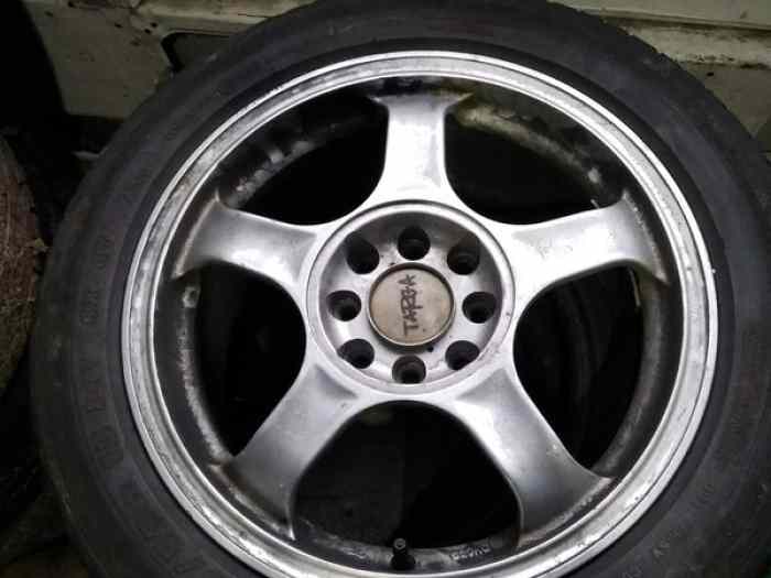 4 jantes targa double entraxe 4x100 4x108 en 15 pouces (une a réparer) 1