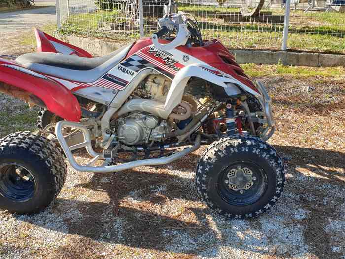 Yamaha 700 raptor carbon red 0