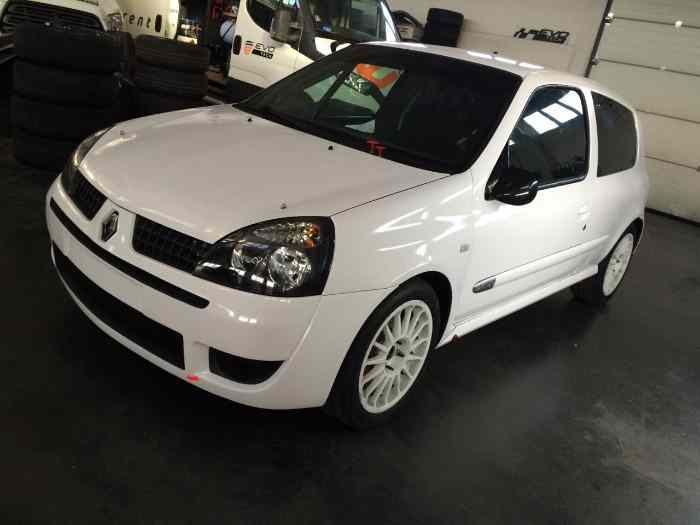 RENAULT CLIO SPORT F2000 SADEV PROFLEX A 0