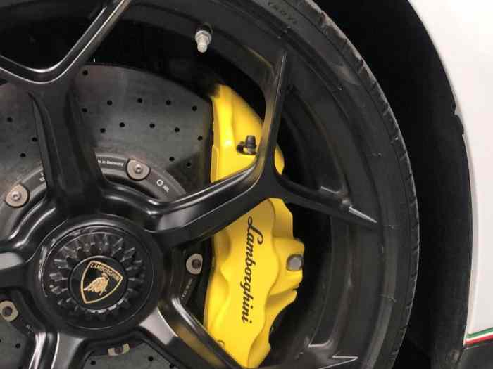 Jantes Huracan Performante + Pneus Pirelli Trofeo 0