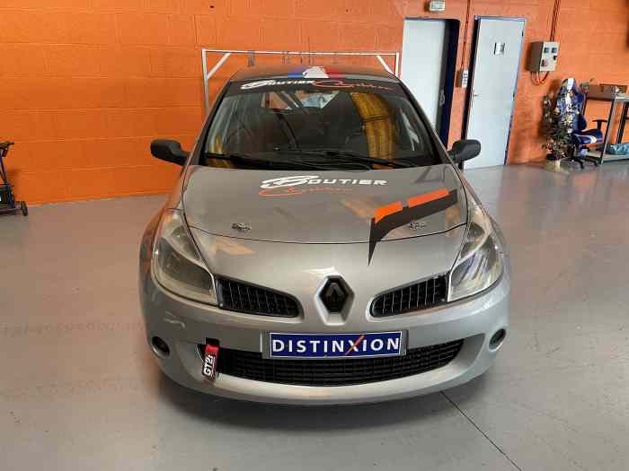 CLIO 3 RS 3