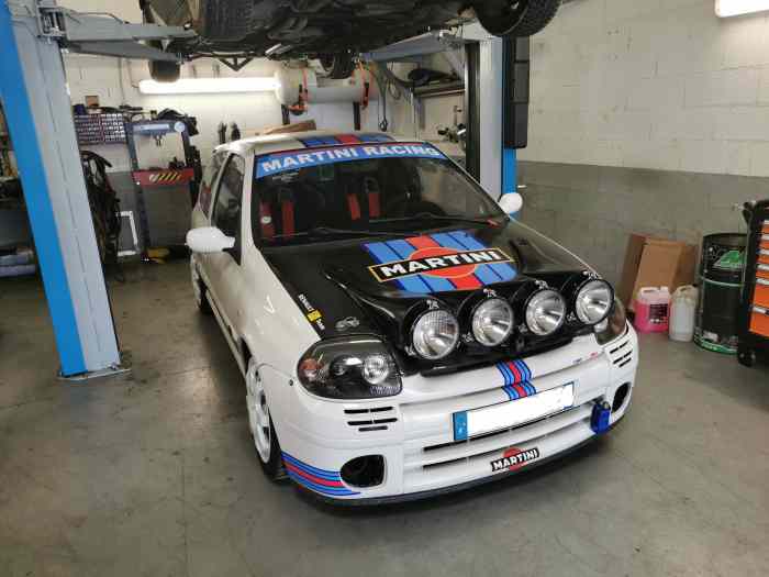 capot carbone avec rampe complete clio 2 rs phase 1