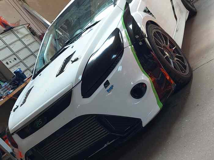 Ford focus rs mk2 4