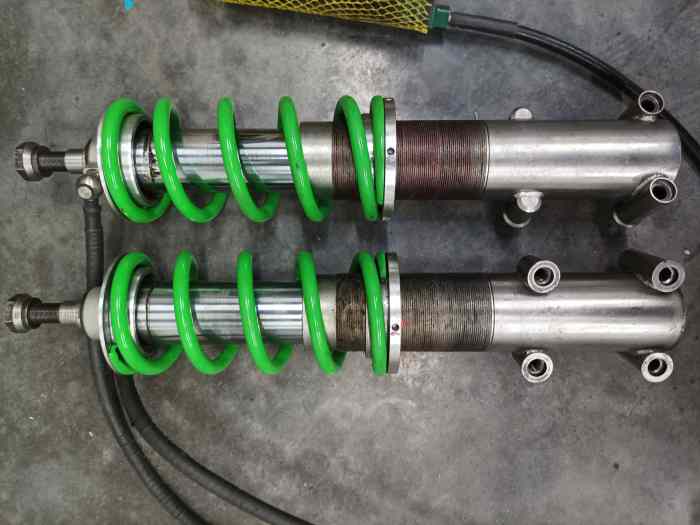 Vends 4 amortisseurs 3 voies Alp suspension pour 306 1