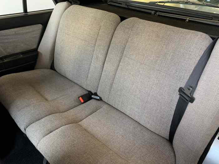 Lancia Delta 1300 – photo 5 sur 5