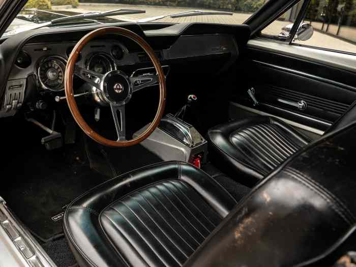 FORD MUSTANG SHELBY GT 500 ELEANOR REPLICA - 1968 3