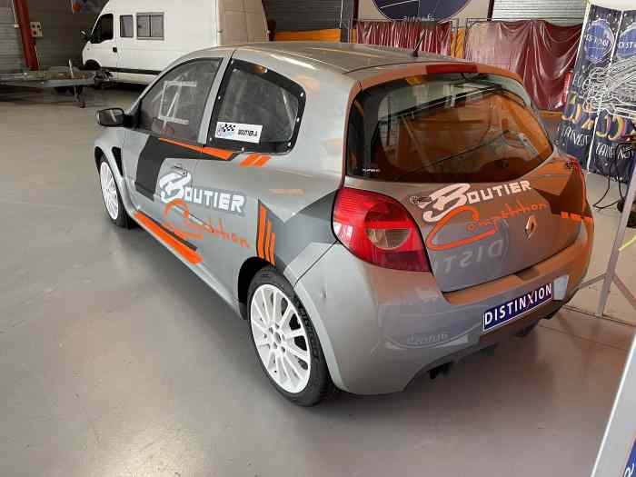 CLIO 3 RS 2