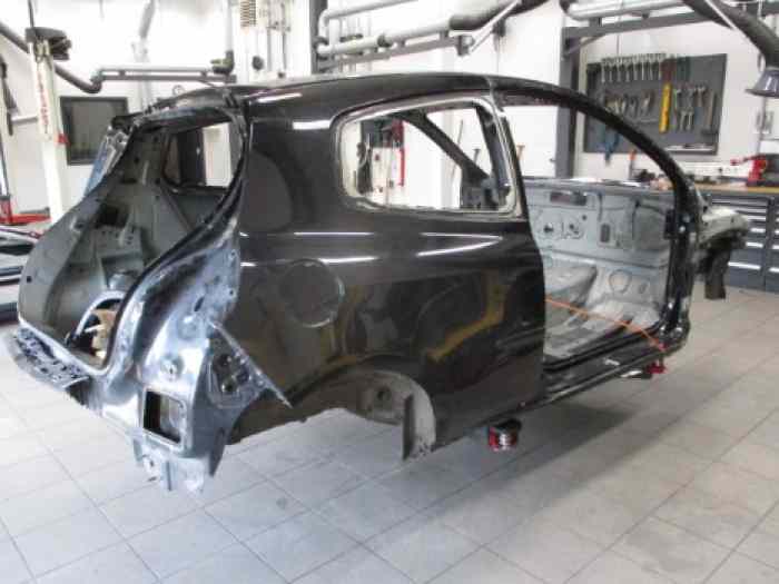 Clio 3 RS Body/small rear end damage 3