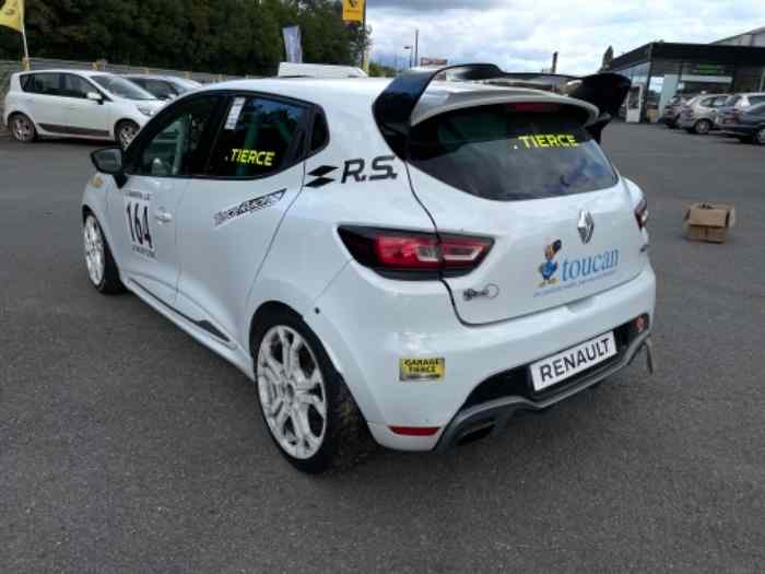 Clio cup 5