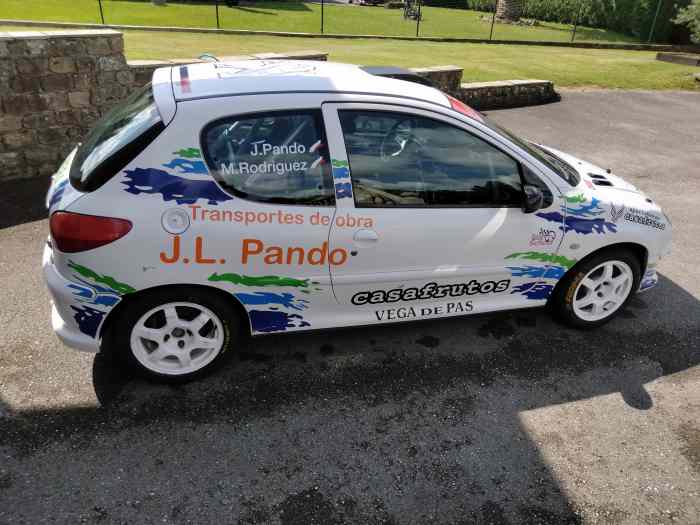 Peugeot 206 desafío Se vende o cambia por R2 3