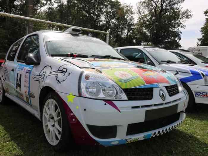 Clio rs a7 reprise, échange, en pièce – photo 5 sur 6