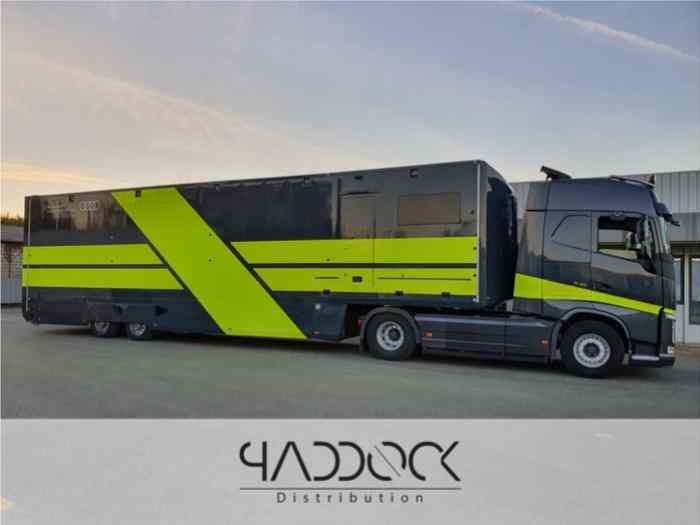 SOLD !!! USED TRAILER CURIOZ 2004