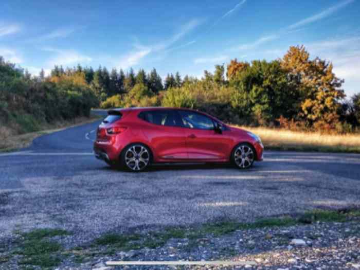 Échange / Renault clio 4 rs trophy 2