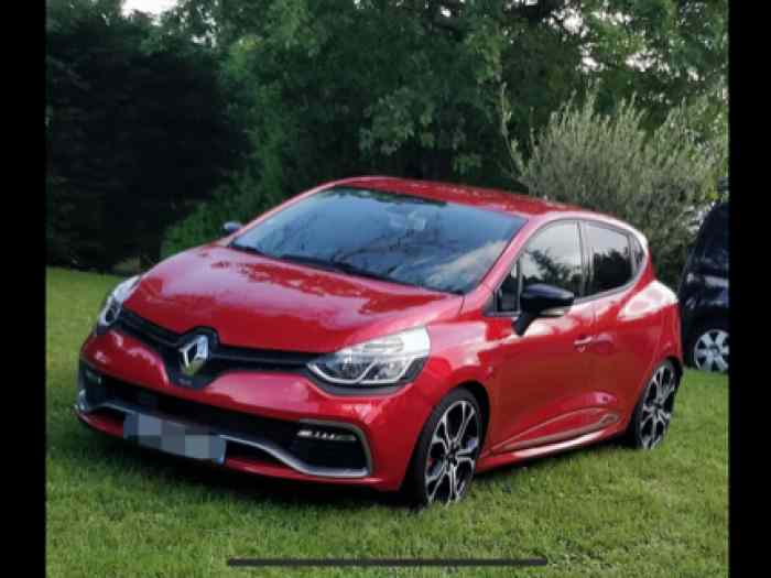 Échange / Renault clio 4 rs trophy 0