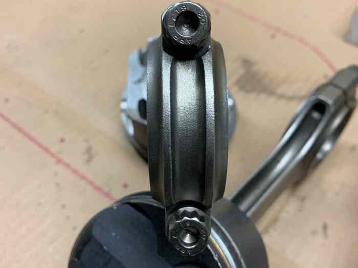 EW10J4S, 3x WOSSNER high compression pistons, STD 85mm 5