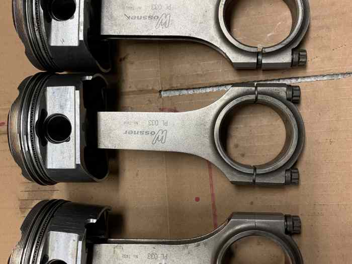 EW10J4S, 3x WOSSNER high compression pistons, STD 85mm 0