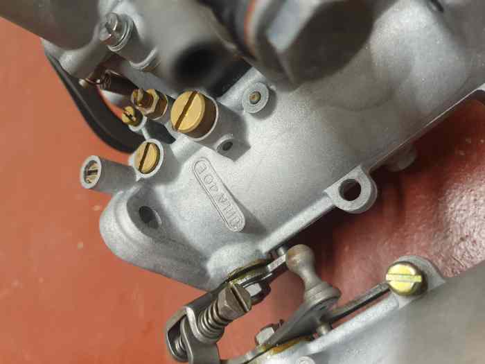 2 carburateurs Dellorto 40 DHLA révisé 2