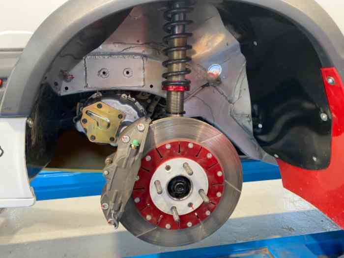 Peugeot 205 1900 maxi Gra PTH international 1