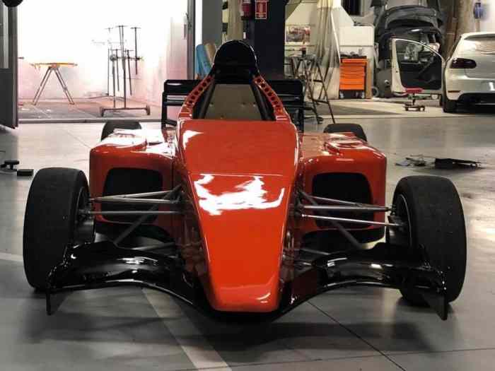 FORMULA OUTEDA MOTOR ZX14R – photo 2 sur 3